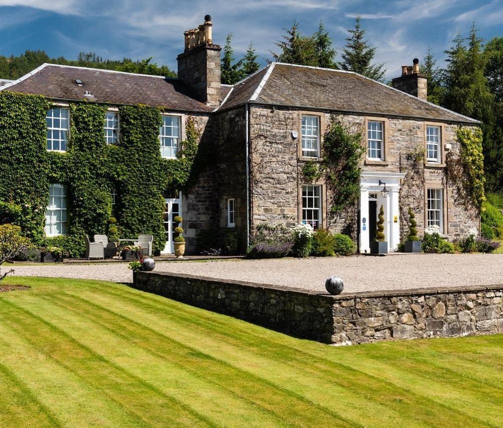 The Old Manse Of Blair, Boutique Hotel & Michelin Restaurant Blair Atholl Exteriör bild