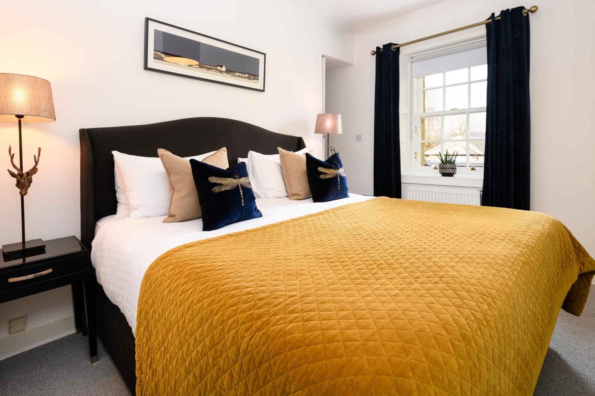 The Old Manse Of Blair, Boutique Hotel & Michelin Restaurant Blair Atholl Exteriör bild