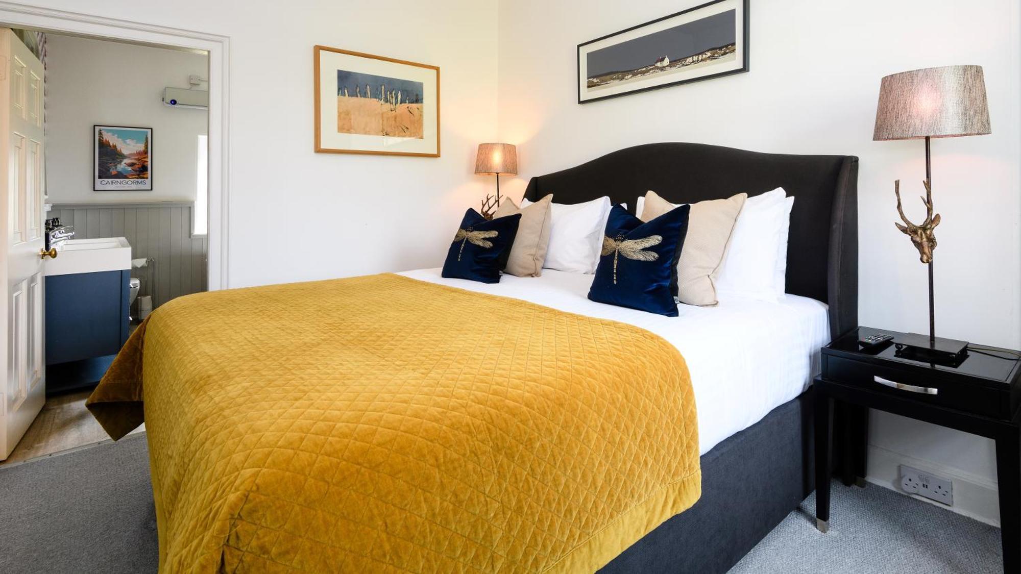 The Old Manse Of Blair, Boutique Hotel & Michelin Restaurant Blair Atholl Exteriör bild