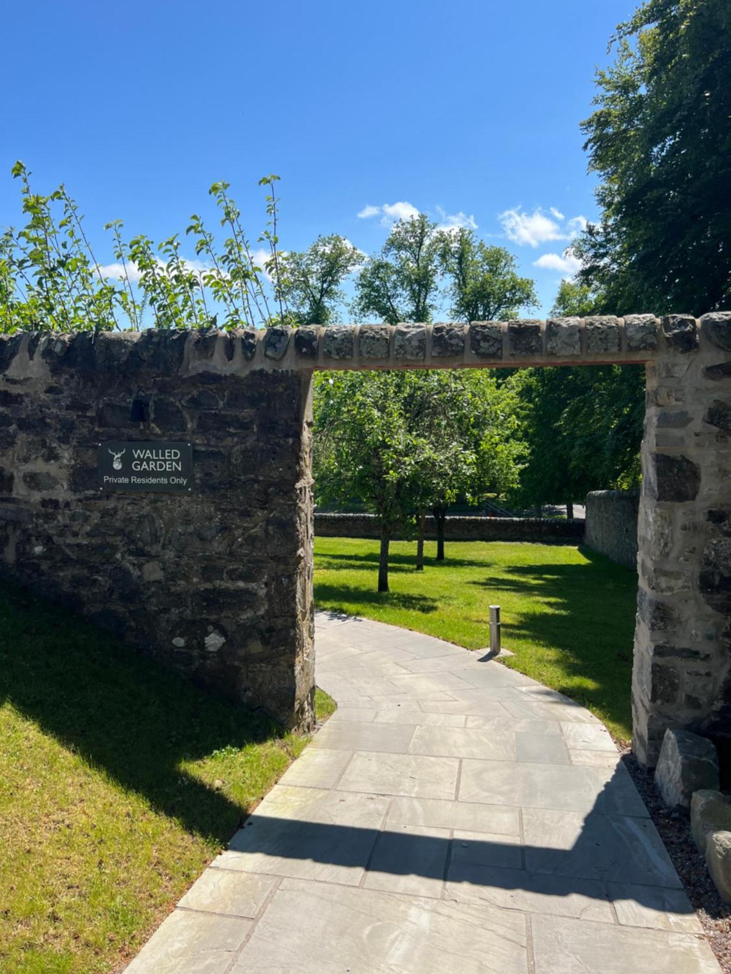 The Old Manse Of Blair, Boutique Hotel & Michelin Restaurant Blair Atholl Exteriör bild