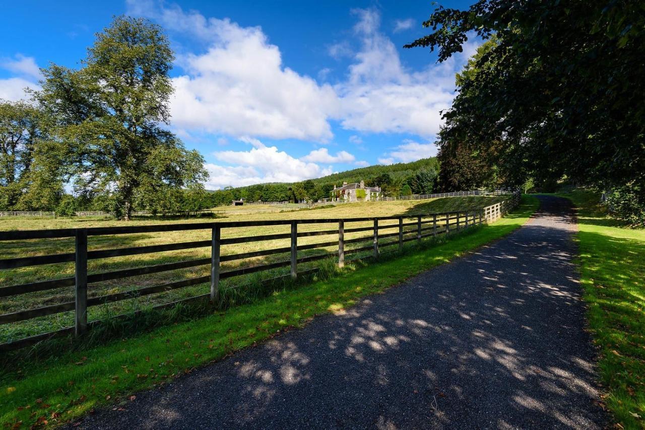 The Old Manse Of Blair, Boutique Hotel & Michelin Restaurant Blair Atholl Exteriör bild